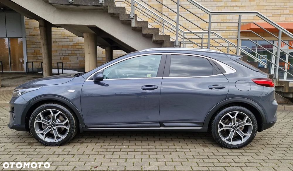 Kia XCeed 1.5 T-GDI M - 16