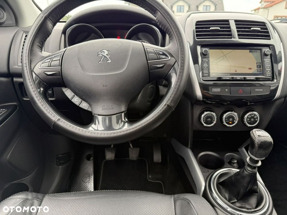 Peugeot 4008 - 19