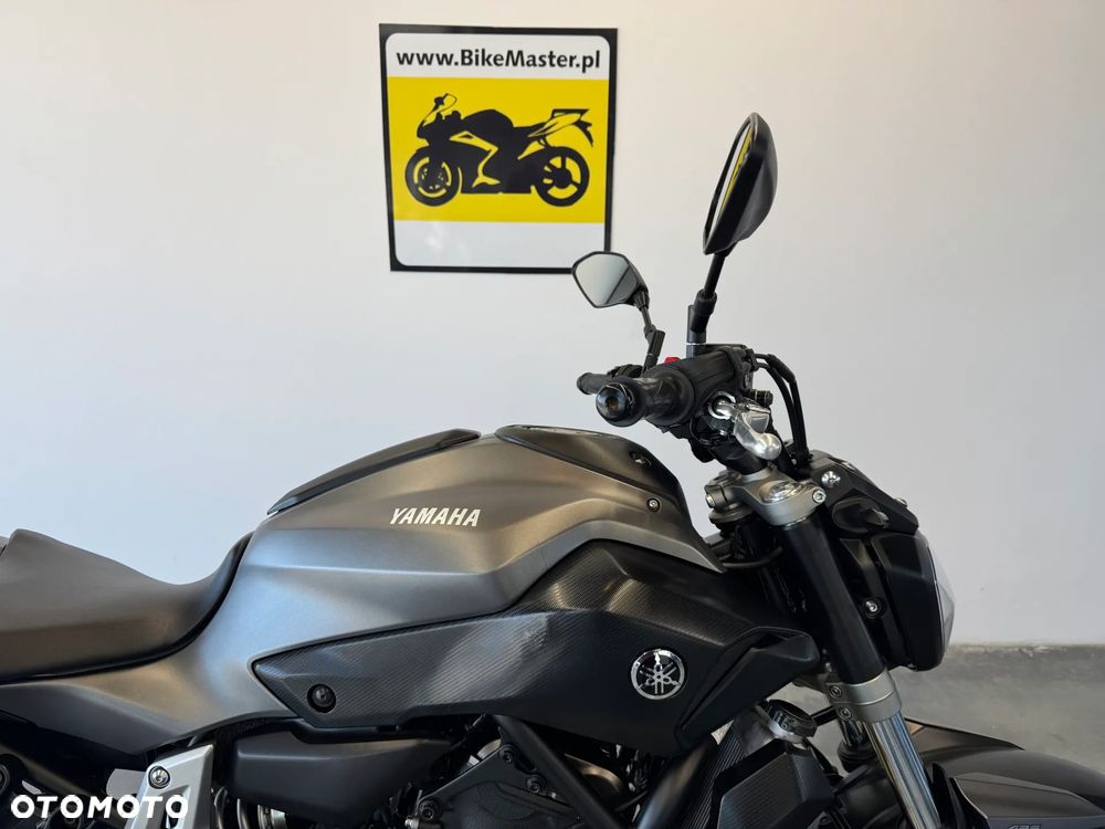 Yamaha MT - 10