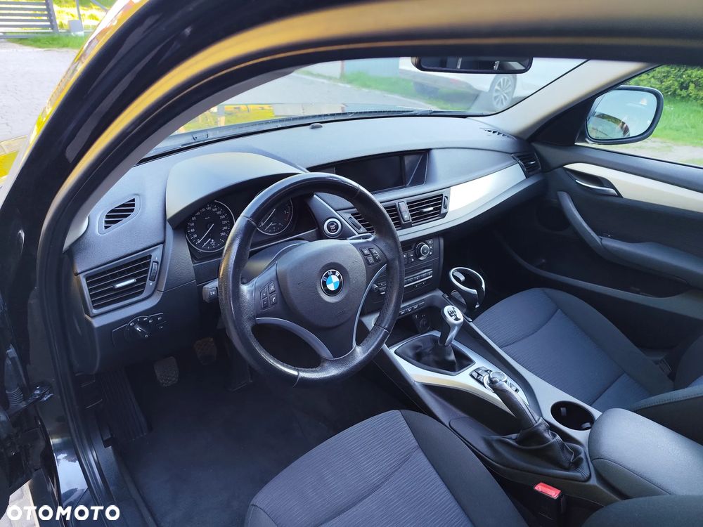 BMW X1 xDrive20d - 13
