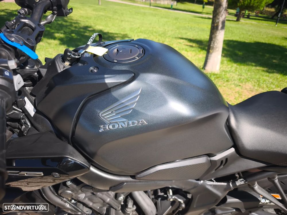 Honda CB 650R - 4