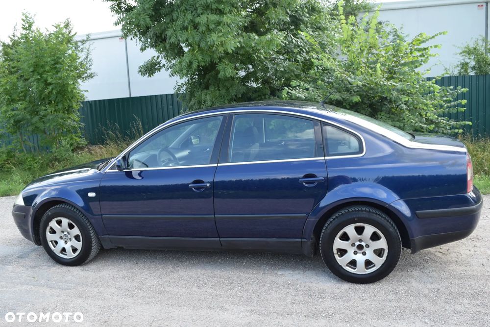 Volkswagen Passat 2.0 Comfortline - 3