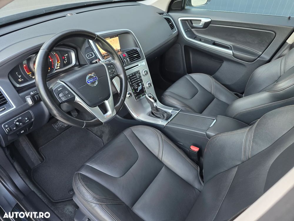 Volvo XC 60 - 6