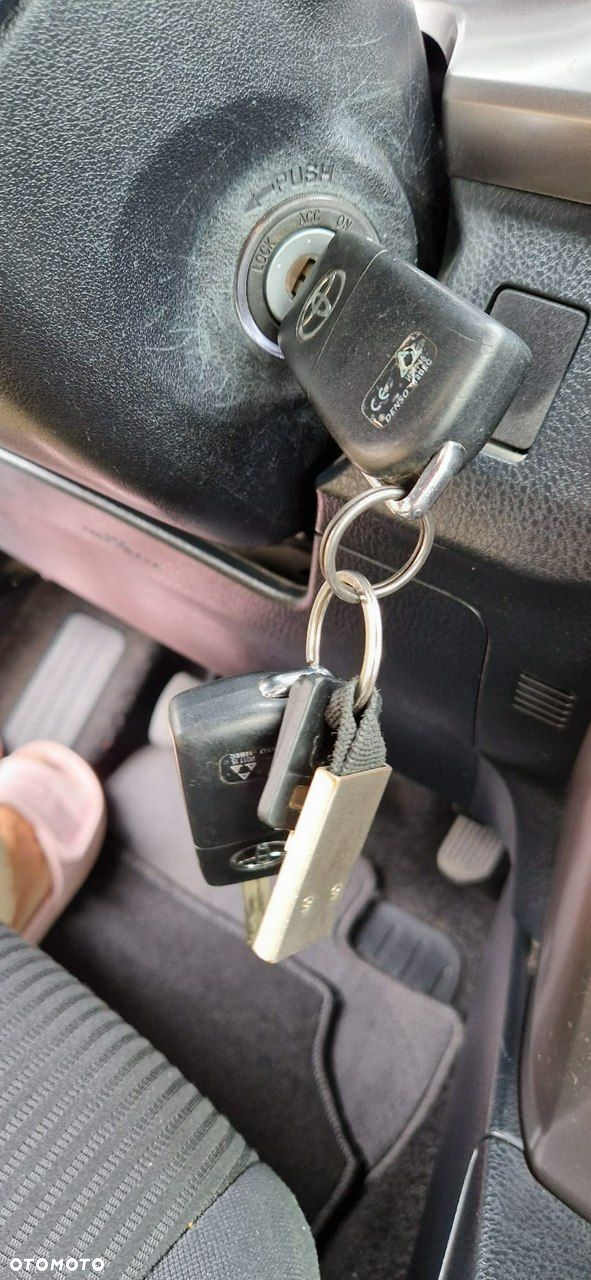 Toyota RAV4 - 36