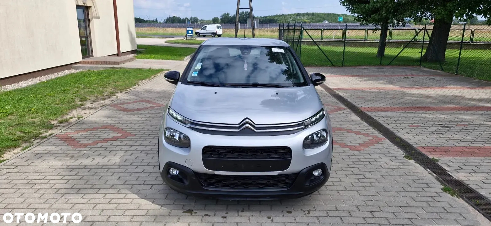 Citroën C3 1.6 BlueHDi Live S&S - 8