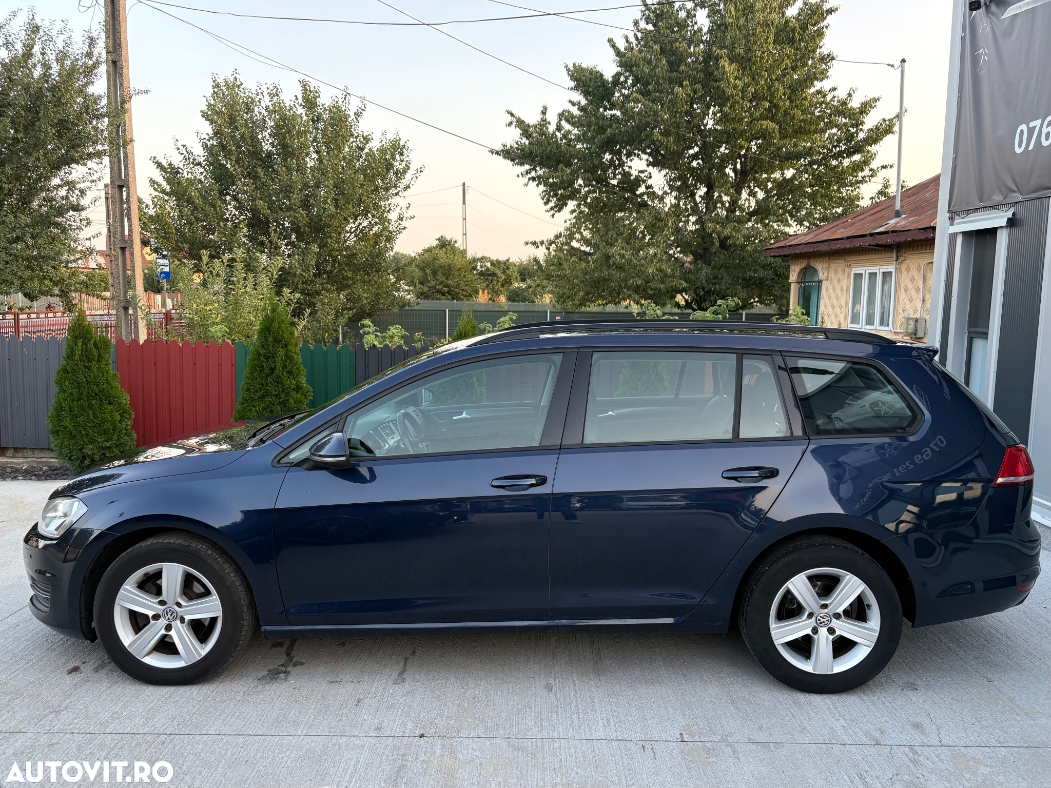 Volkswagen Golf 1.6 TDI BlueMotion Technology Cup - 4