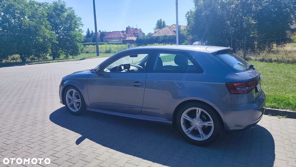 Audi A3 3-drzwiowe 1.6 TDI (clean diesel) S line Sportpaket - 4