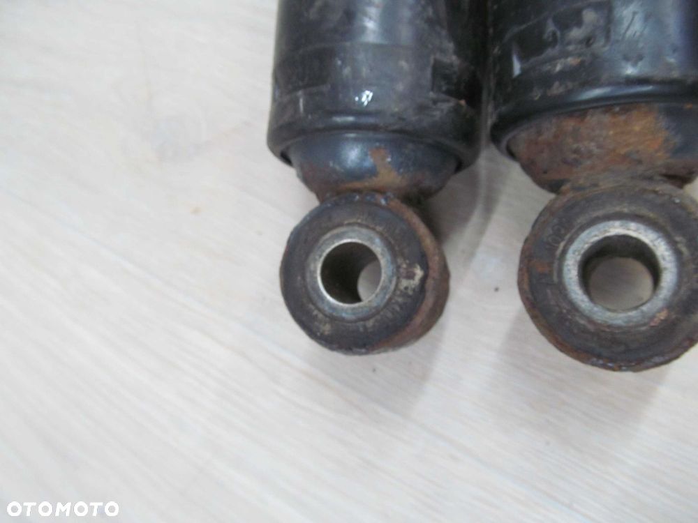 IVECO DAILY 06- 65C18 AMORTYZATOR TYL LEWY PRAWY - 2