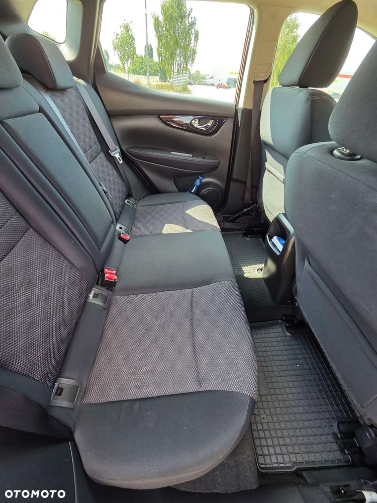 Nissan Qashqai 1.2 DIG-T Visia - 6