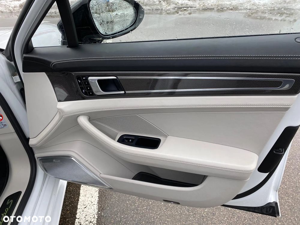 Porsche Panamera Turbo S e-Hybrid Executive - 11