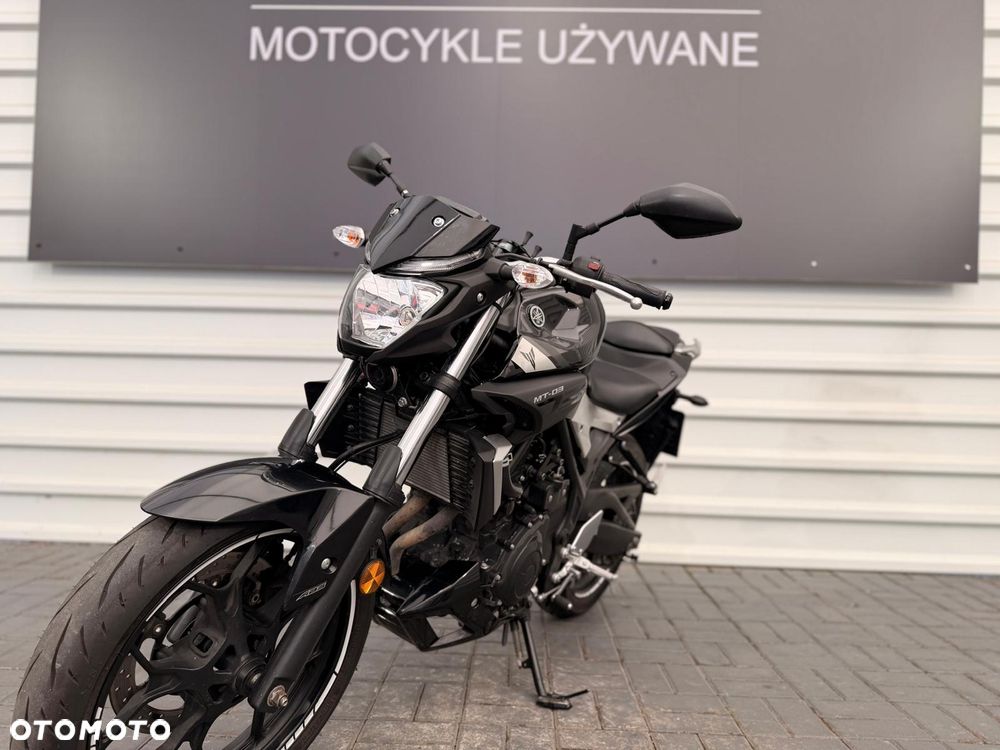 Yamaha MT - 12