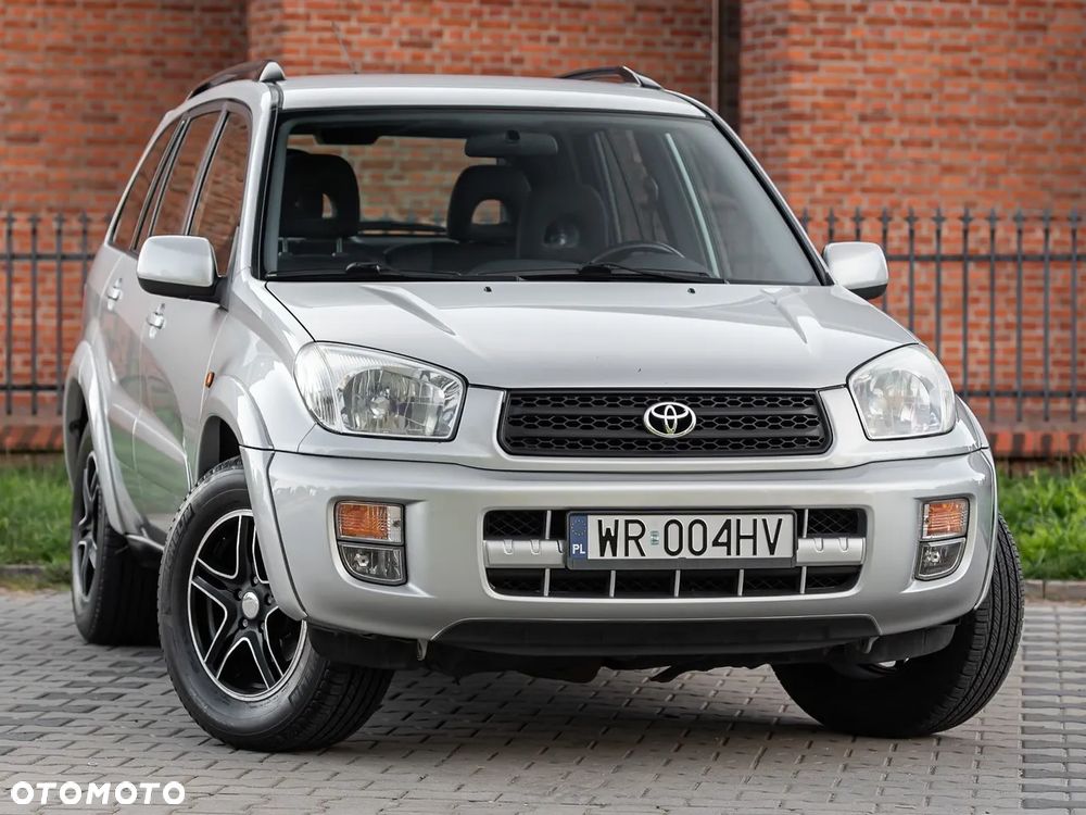 Toyota RAV4 2.0 VVT-i 4x4 - 2