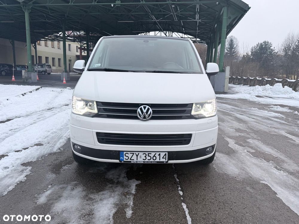 Volkswagen Multivan - 2