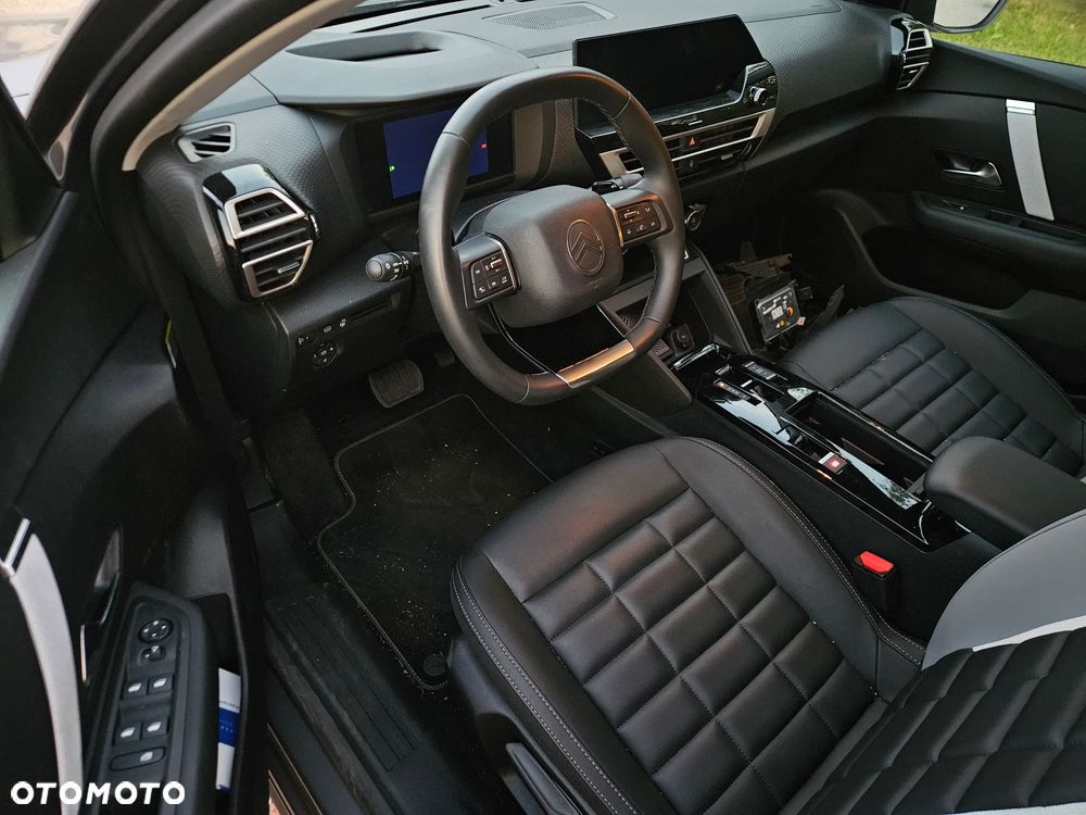 Citroën C4 Hybrid 136 ë-DSC6 MAX - 24