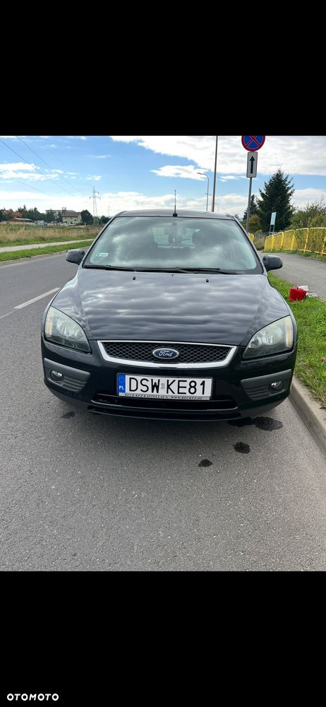 Ford Focus 2.0 16V Sport - 3