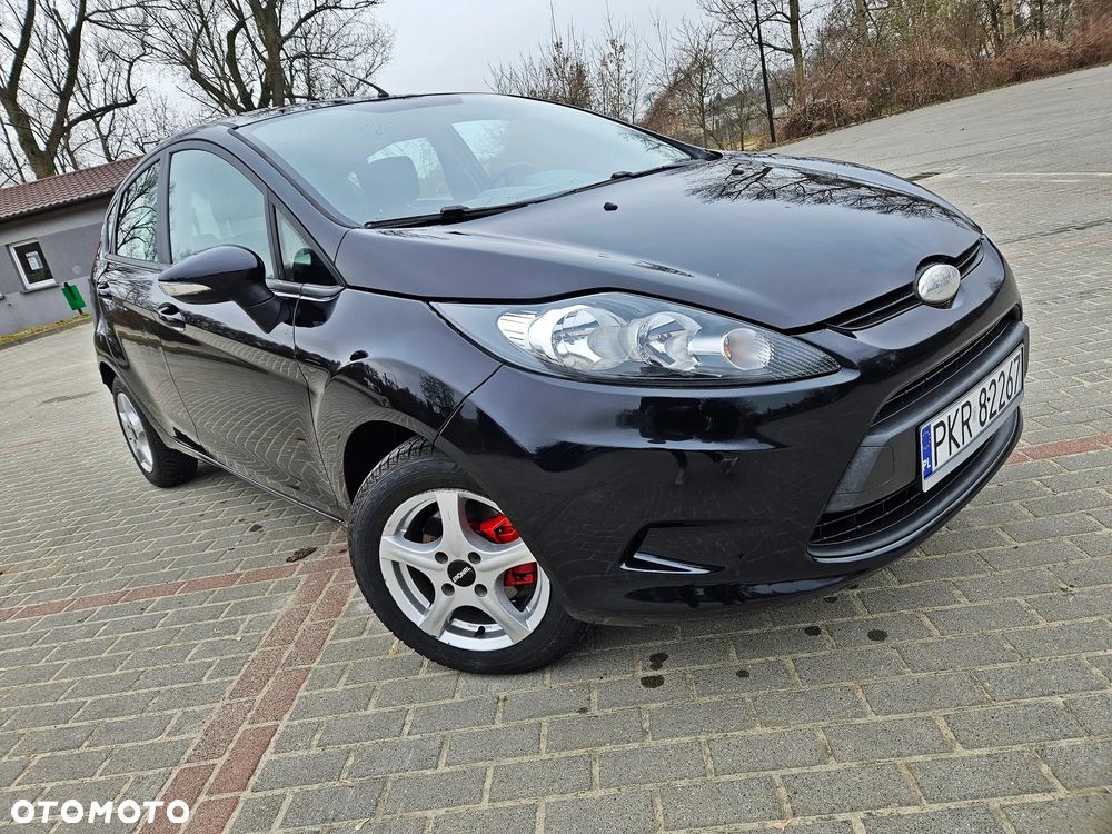 Ford Fiesta 1.4 Ghia - 24