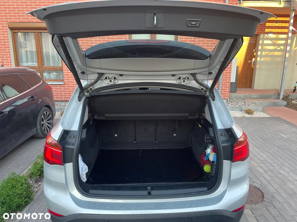 BMW X1 sDrive18d - 17