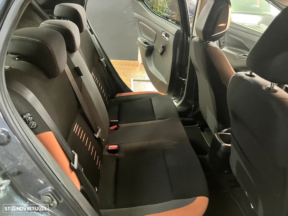 Nissan Micra 0.9 IG-T Tekna Orange Vibes S/S - 18
