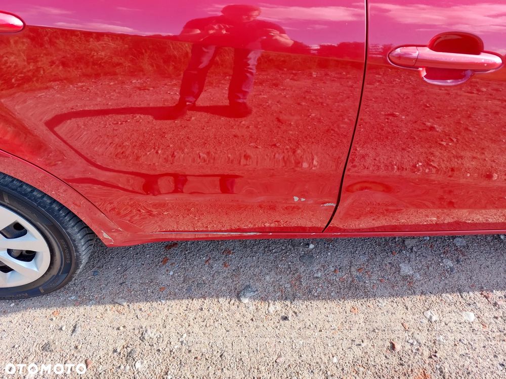 Kia Rio - 17