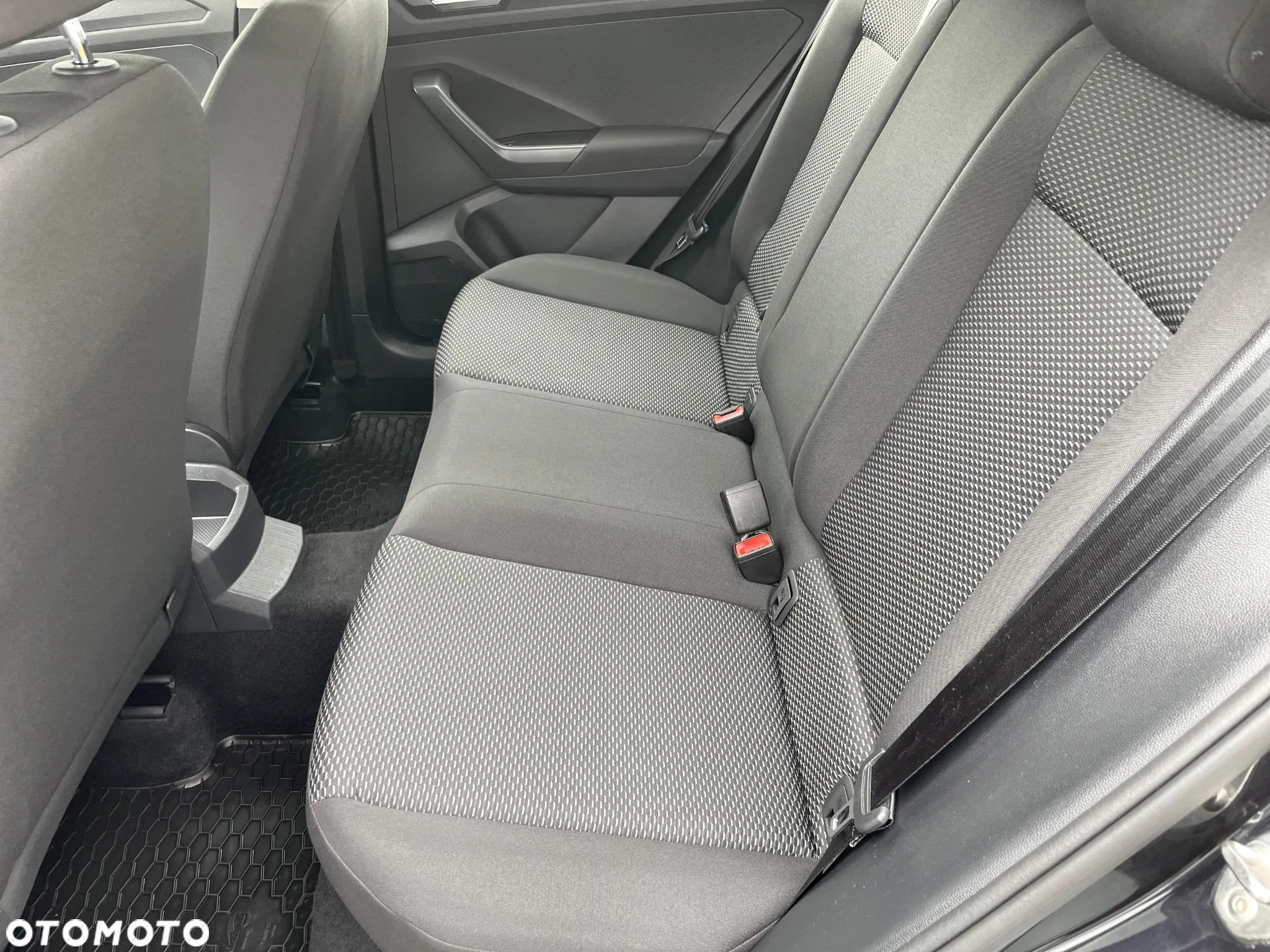 Volkswagen T-Roc 1.0 TSI Active - 16