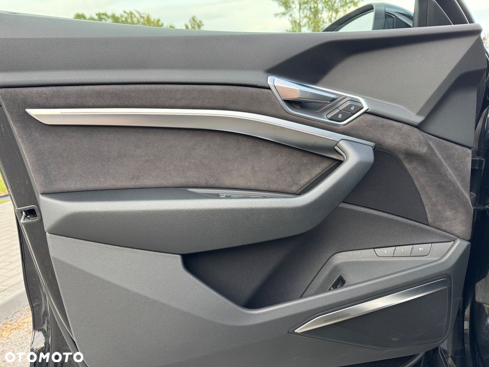 Audi e-tron 55 Quattro - 14