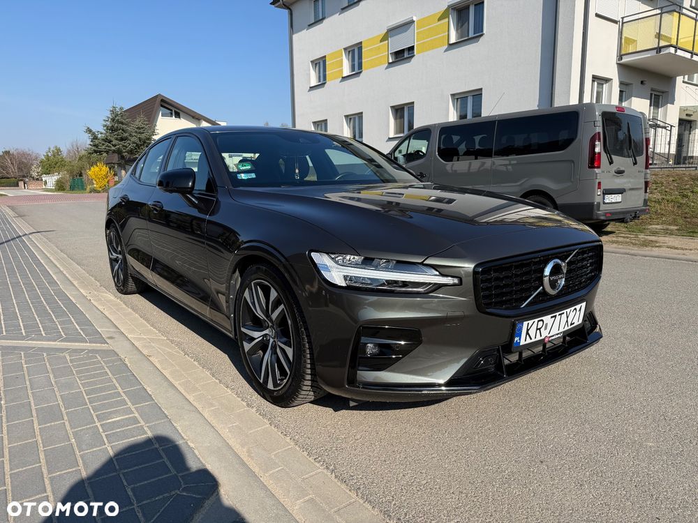 Volvo S60 B4 B R-Design - 12