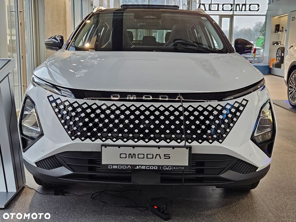Omoda 5 1.5 T-GDI Hybrid Premium DHT - 2