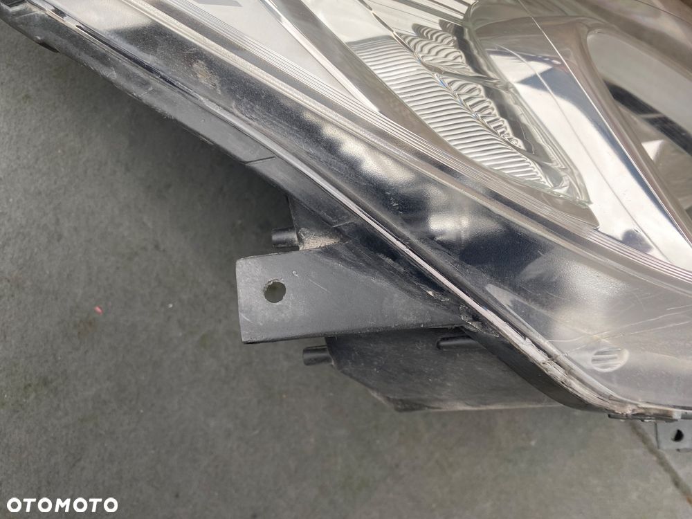 lampa opel meriva b przed liftem prawa eu - 7