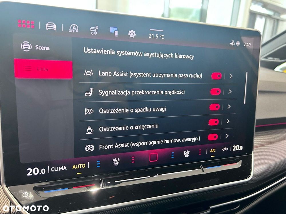 Volkswagen Golf - 33