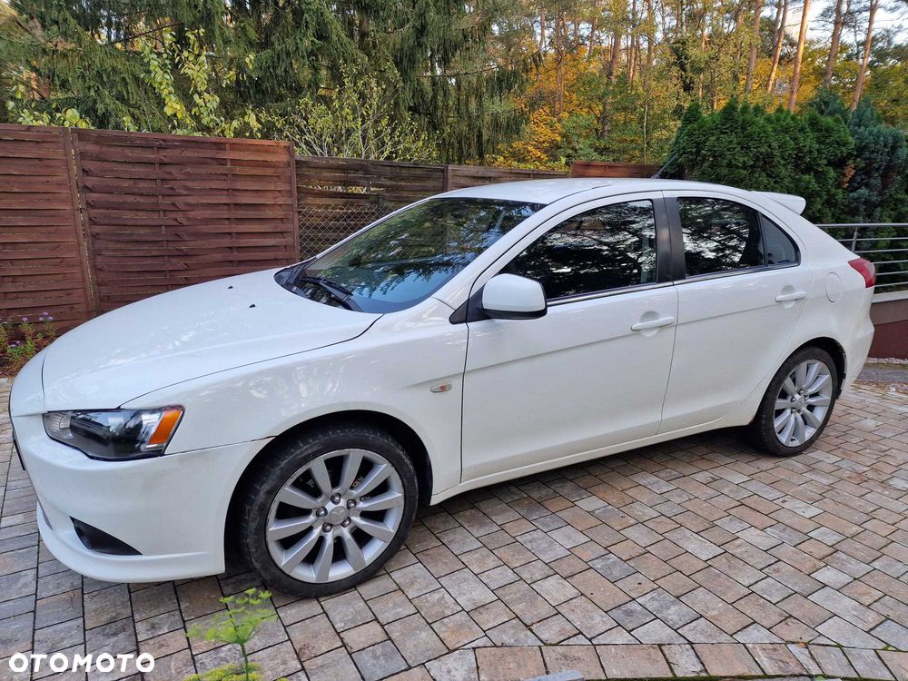 Mitsubishi Lancer