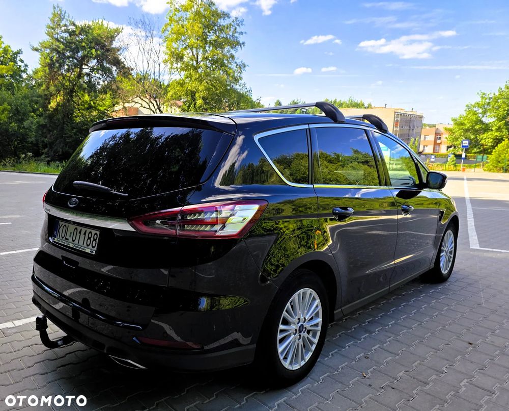 Ford S-Max 2.0 TDCi Titanium PowerShift - 8