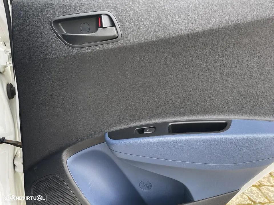 Hyundai i10 1.0 Blue Access - 21