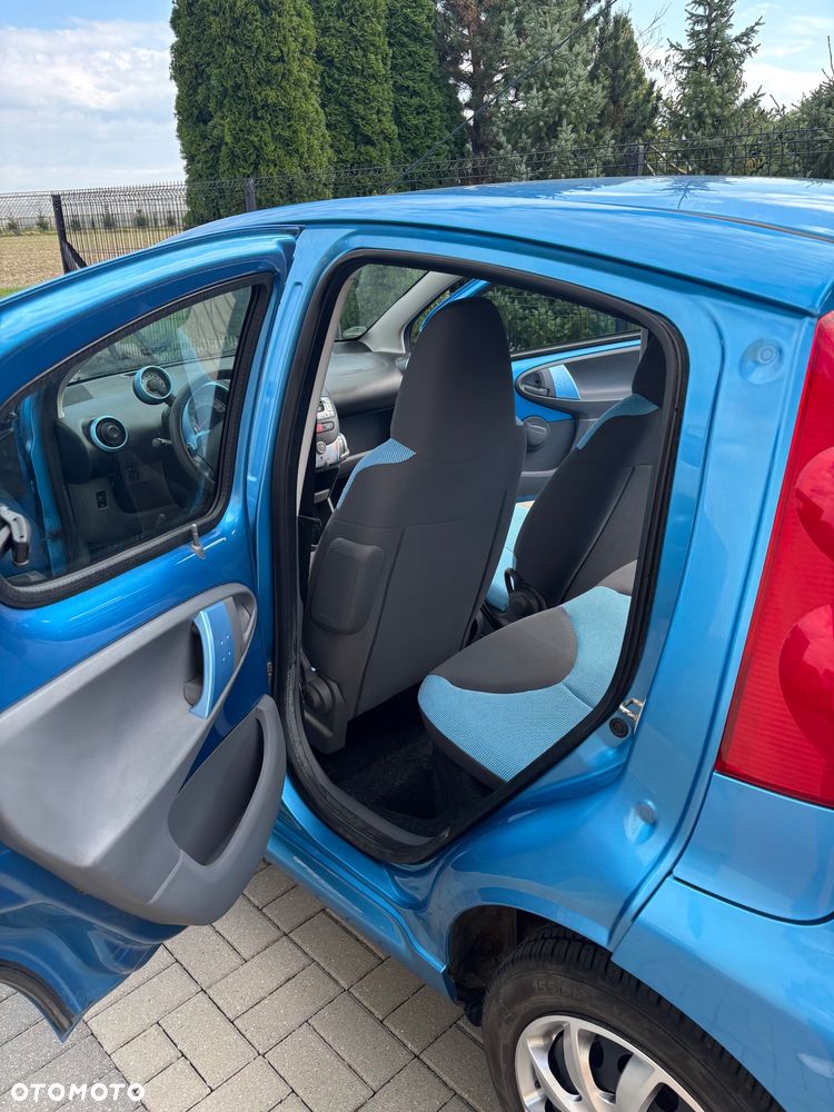 Peugeot 107 1.0 Trendy - 22