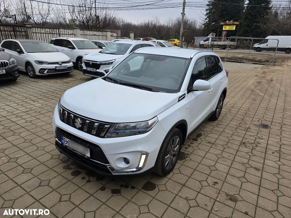 Suzuki Vitara 1.4 Boosterjet AllGrip MHEV Passion - 11