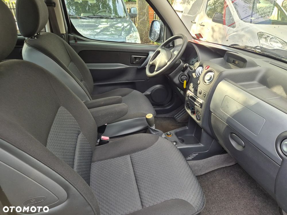 Citroën Berlingo Multispace 1.4i Plus Top-Edition - 13