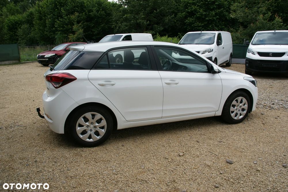 Hyundai i20 - 7