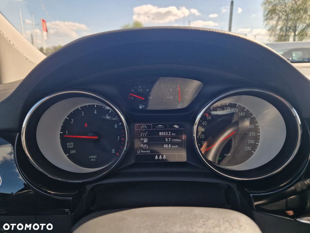 Opel Astra 1.2 T Ultimate S&S - 17