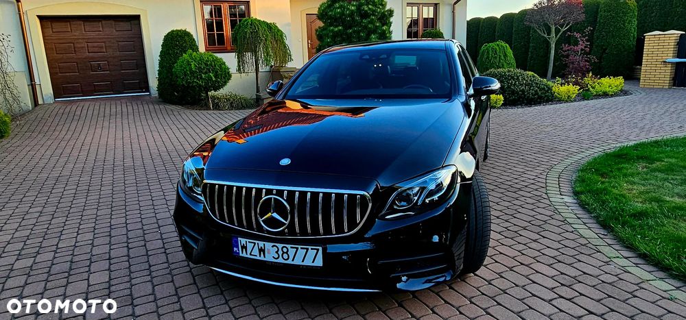 Mercedes-Benz Klasa E 220 d 9G-TRONIC - 26