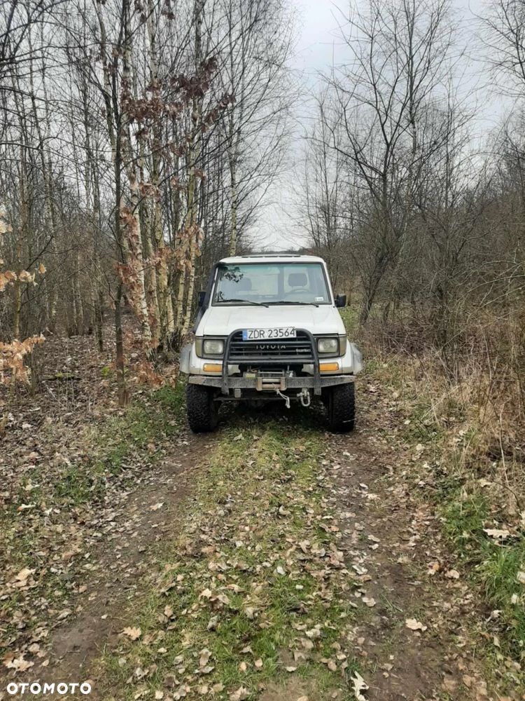 Toyota Land Cruiser LJ70 - 2