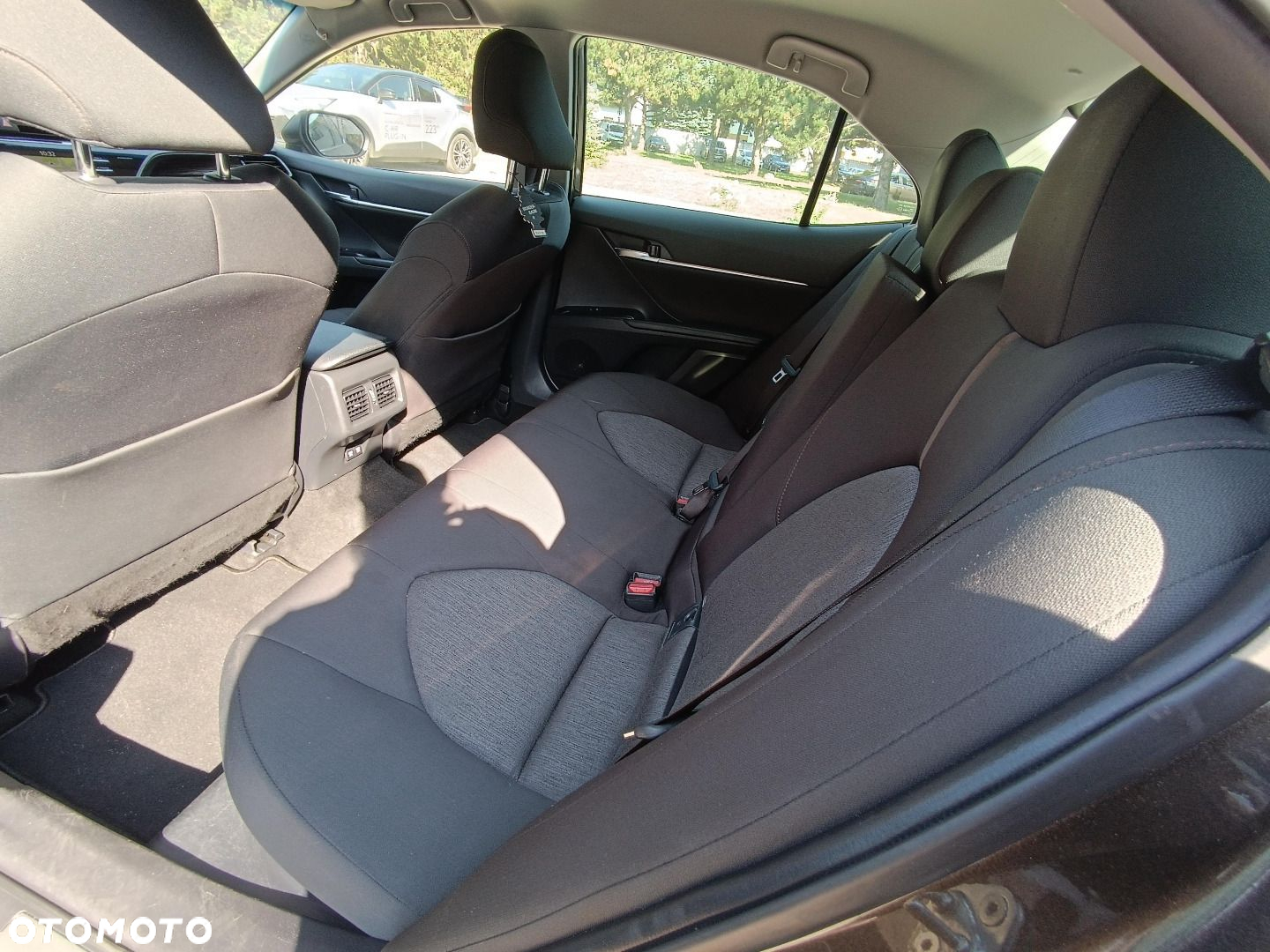 Toyota Camry - 7