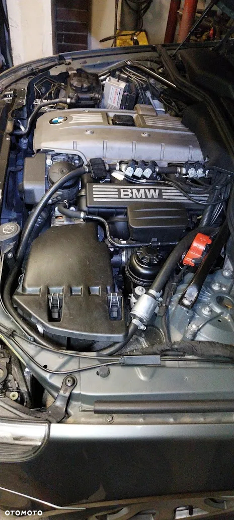 BMW Seria 5 523i - 35