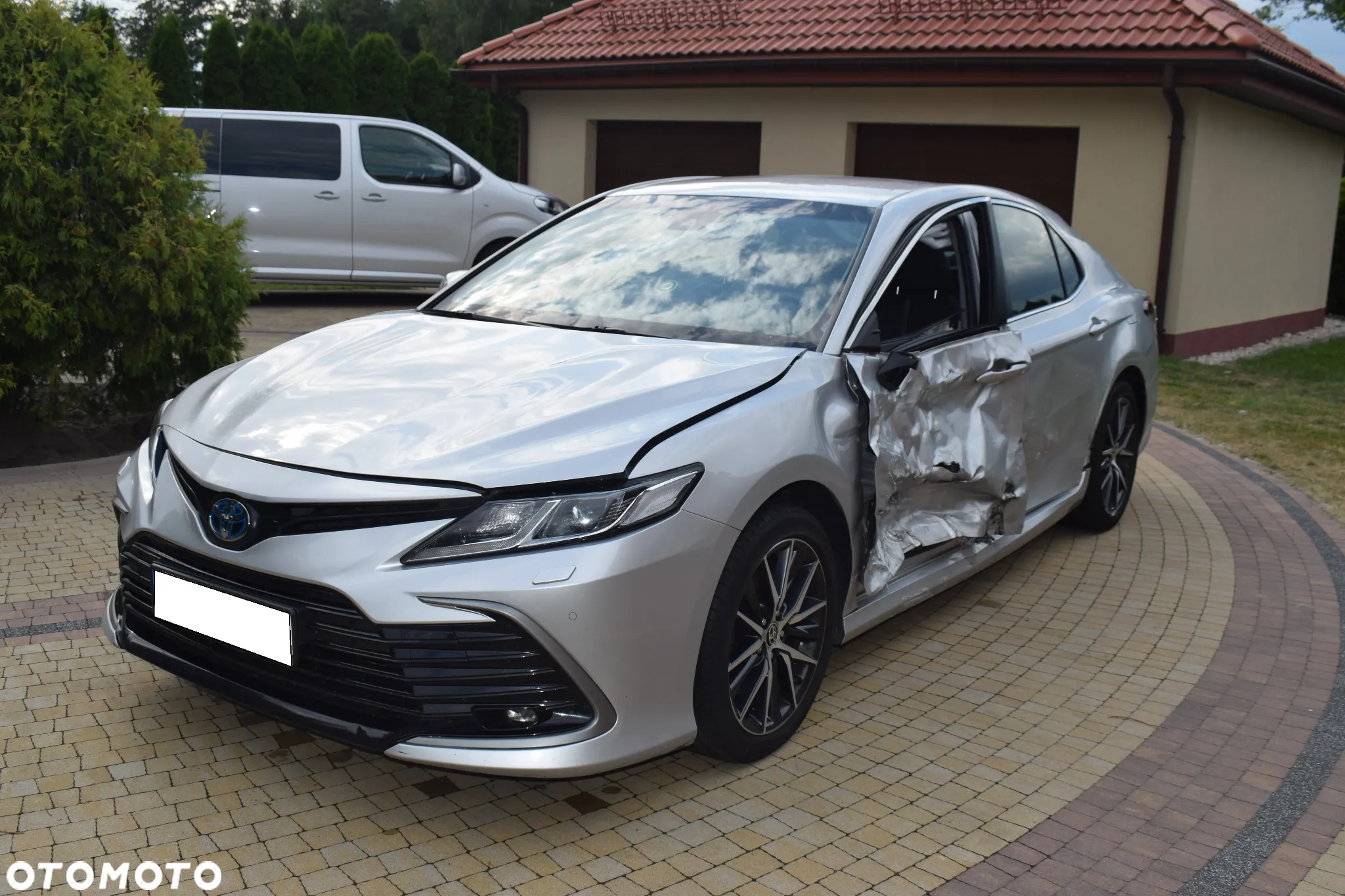 Toyota Camry 2.5 Hybrid Prestige CVT - 3