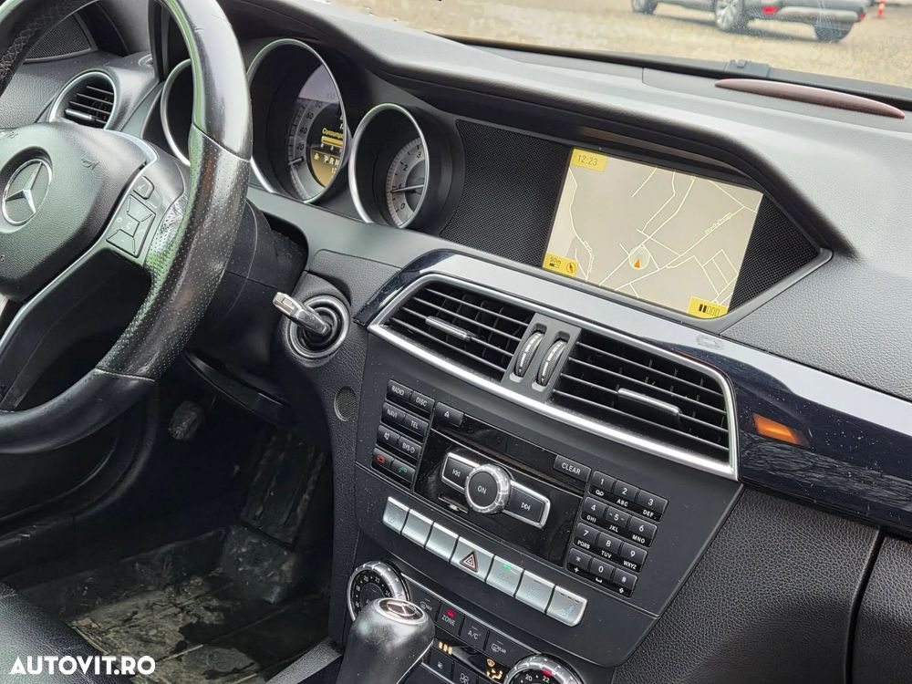 Mercedes-Benz C 180 BlueEFFICIENCY 7G-TRONIC - 17