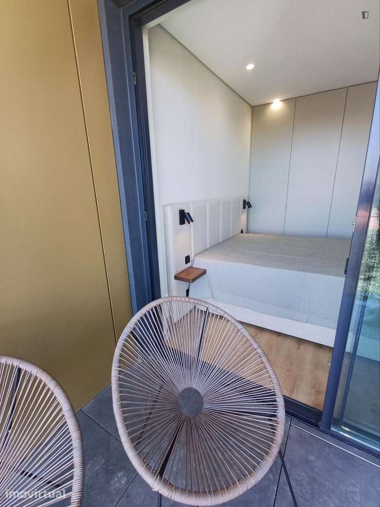 Apartamento com 1 quartos - localizado em Vila nova de gaia - Grande imagem: 2/37