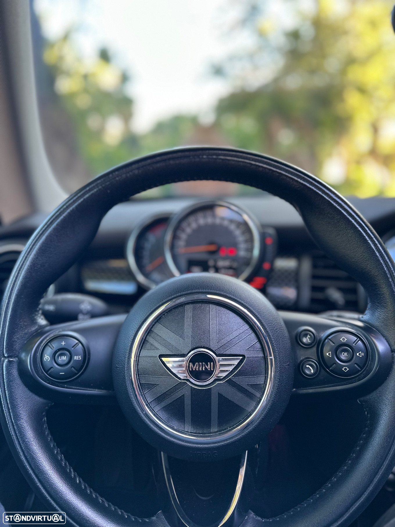 MINI 3 Portas Cooper SD - 12