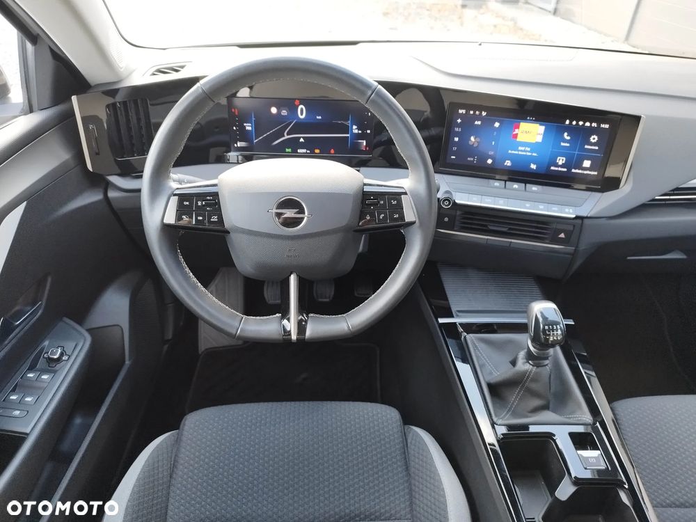 Opel Astra 1.2 Turbo Edition - 13