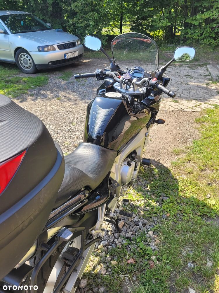 Yamaha FZ6 - 10
