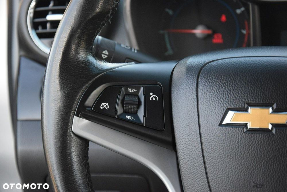 Chevrolet Orlando - 15