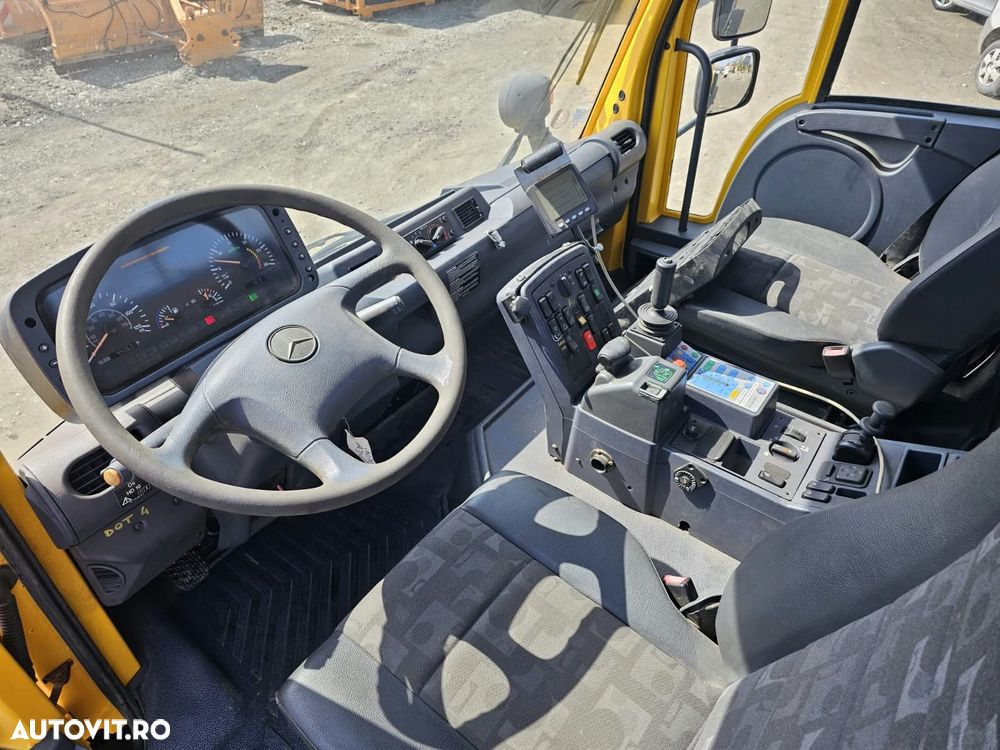 Mercedes-Benz Unimog U 500 - 6