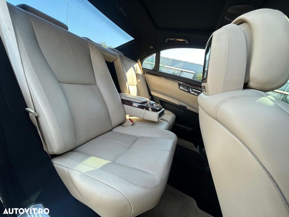 Mercedes-Benz S 500 Long 4-Matic Aut - 23